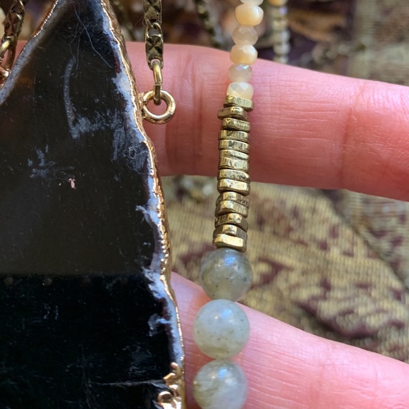 Beautiful Double chain real natural stone Necklace - Picture 5 of 9